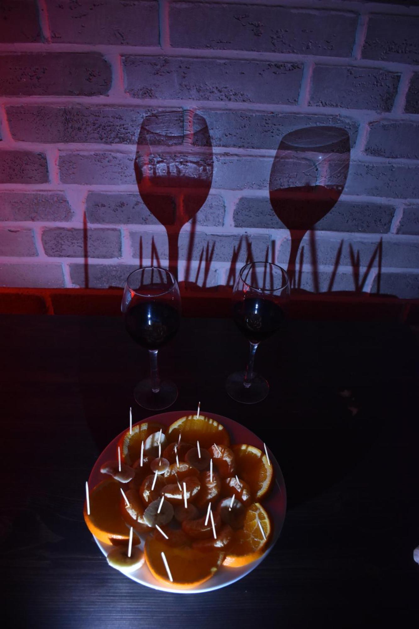 4Room Hotel Yerevan Bagian luar foto